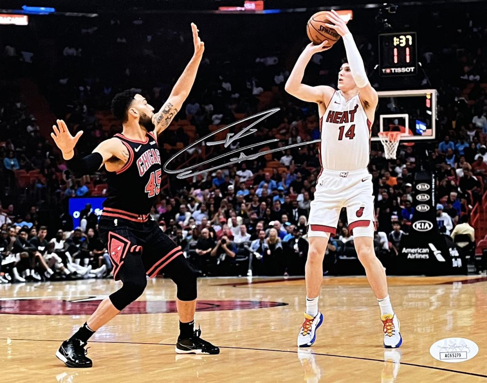 Tyler Herro Signed Heat 8x10 Photo (JSA)