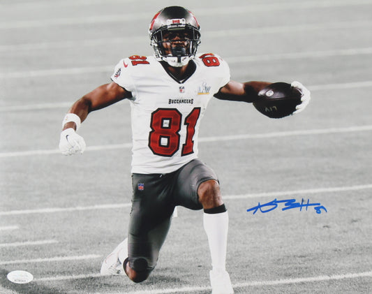 Antonio Brown Signed (JSA) Buccaneers 11x14 Photo - JSA Witnessed