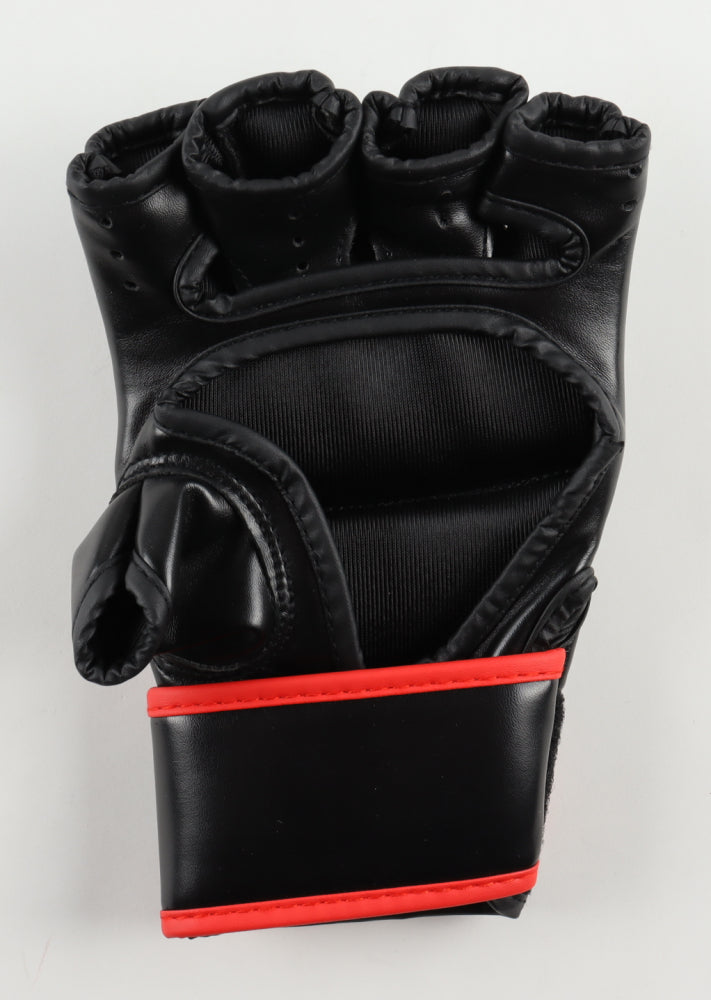 Petr Yan Signed UFC Glove - PSA In-The-Presence