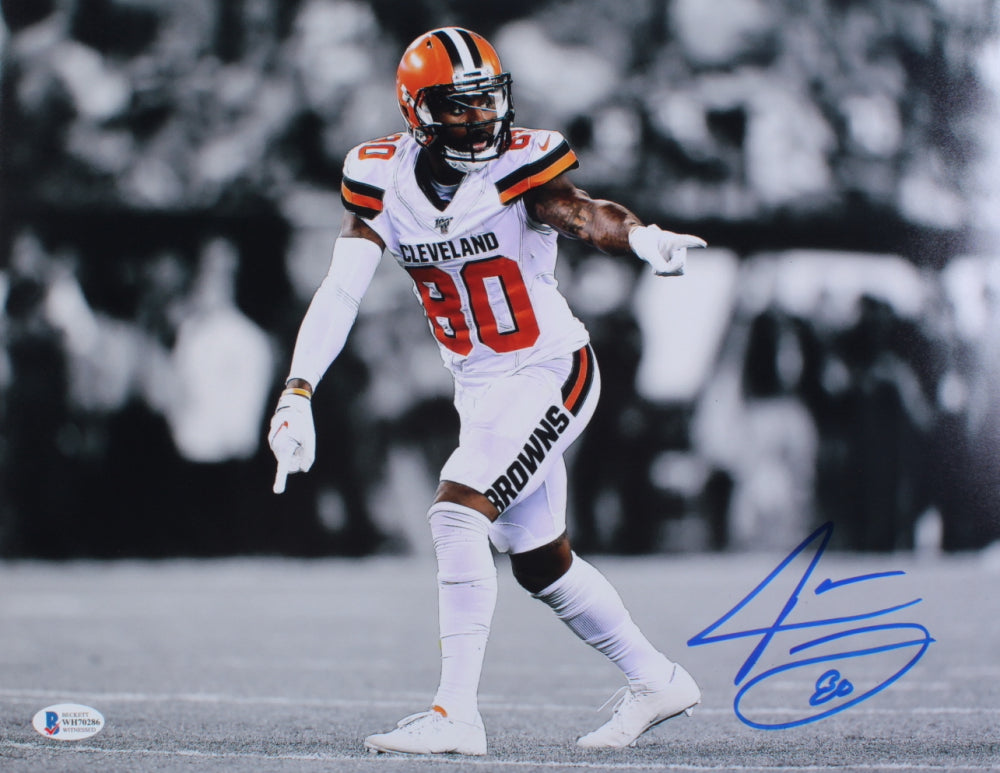 Jarvis Landry Signed (Beckett) Browns 11x14 Photo - Beckett Witnessed