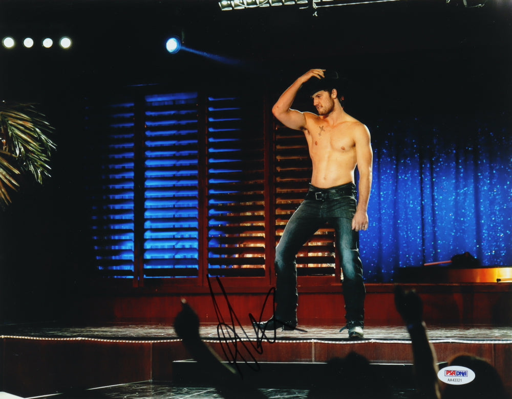 Alex Pettyfer Signed "Magic Mike" 11x14 Photo (PSA) - Adam "The Kid"