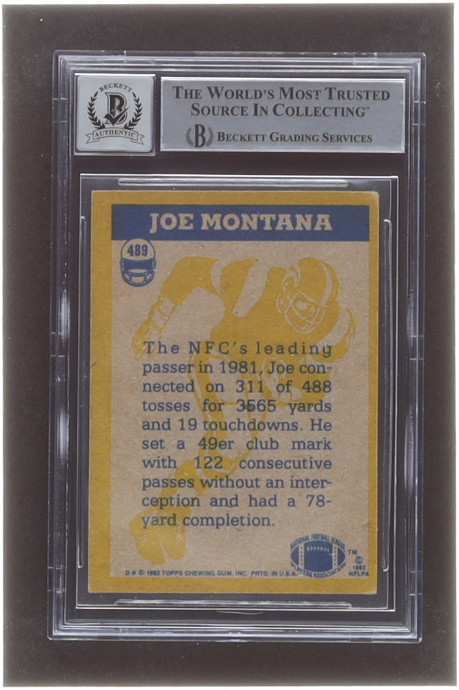 Joe Montana Signed 1982 Topps #489 In Action - Auto graded (BGS)10