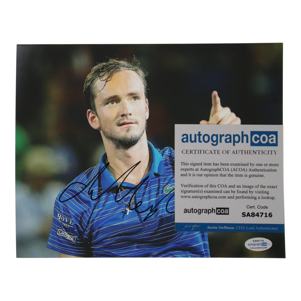 Daniil Medvedev Signed 8x10 Photo (ACOA)