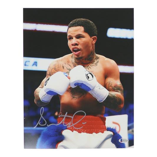 Gervonta Davis Signed (Beckett) 11x14 Photo - Beckett Witnessed