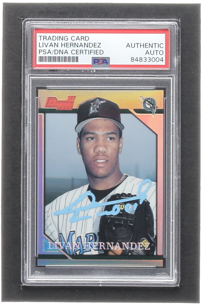 Livan Hernandez Signed 1996 Bowman Foil #266 RC (PSA) Rookie Card