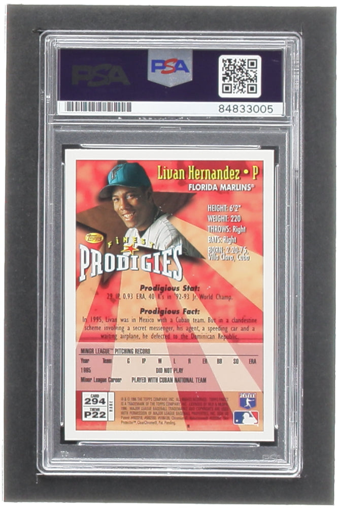 Livan Hernandez Signed 1996 Finest #G294 G RC (PSA) Rookie Card