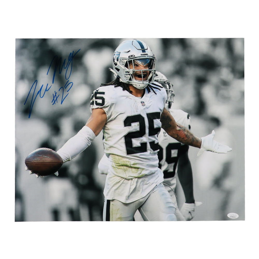 Trevon Moehrig Signed Raiders 16x20 Photo (JSA) JSA Witnessed