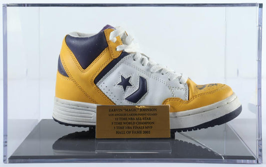 Magic Johnson Signed (Beckett) Converse Lakers Weapon Shoe with Display Case - Beckett Witnessed