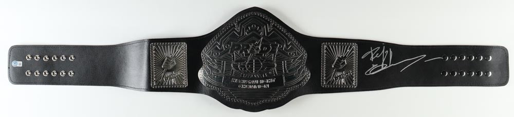 Fedor Emelianenko Signed (Beckett) Full-Size MMA Pride Championship Belt - Beckett Witnessed