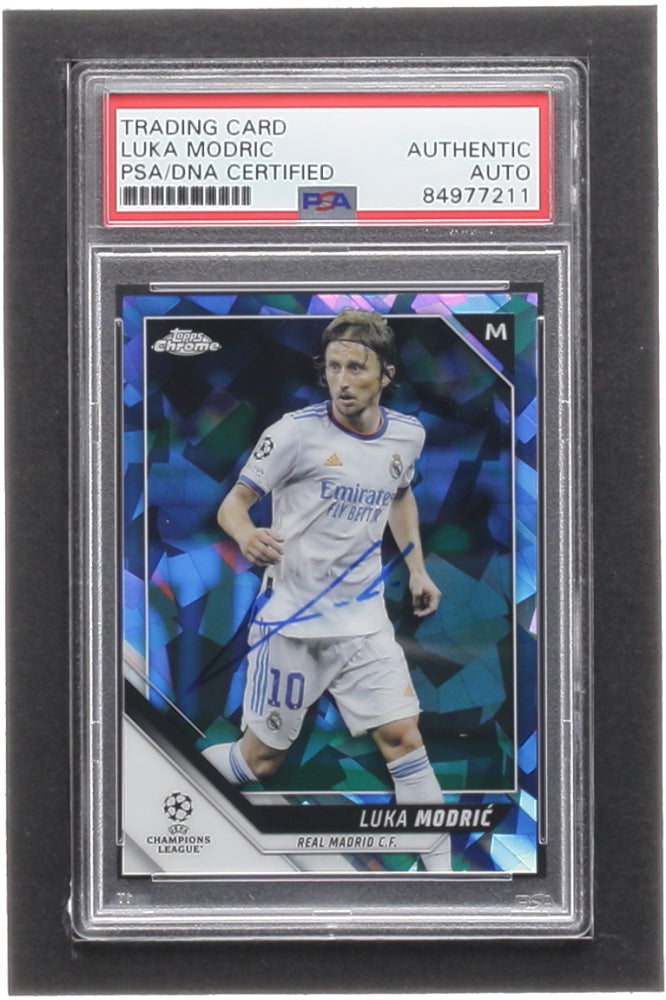 Luka Modric Signed 2021-22 Topps Chrome Sapphire UEFA Champions League #85 (PSA)