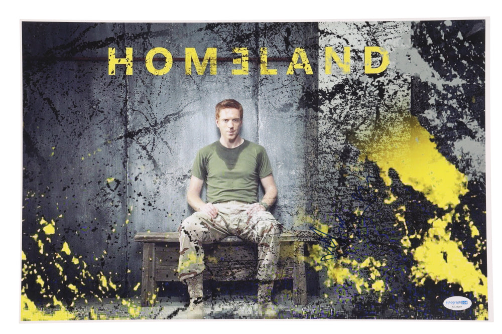 Damien Lewis Signed "Homeland" 11x17 Photo (AutographCOA)