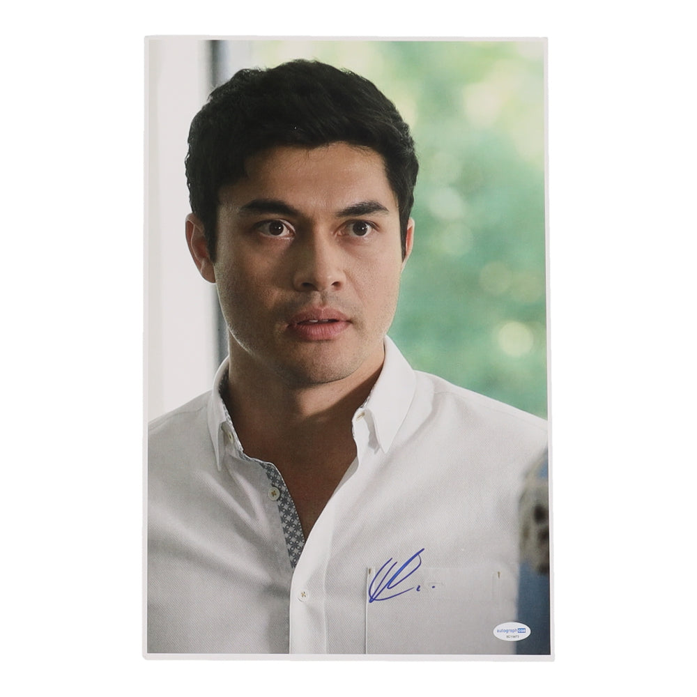 Henry Golding Signed 11x17 Photo (ACOA)