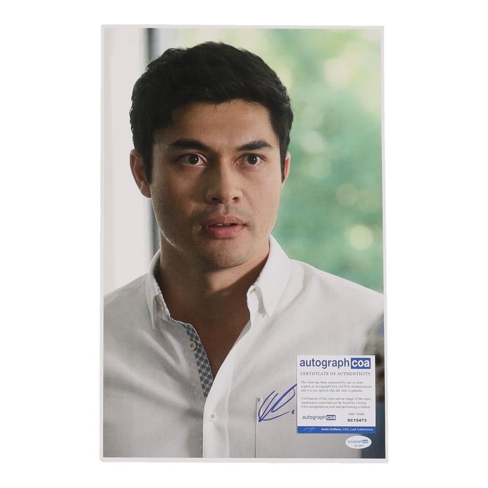 Henry Golding Signed 11x17 Photo (ACOA)