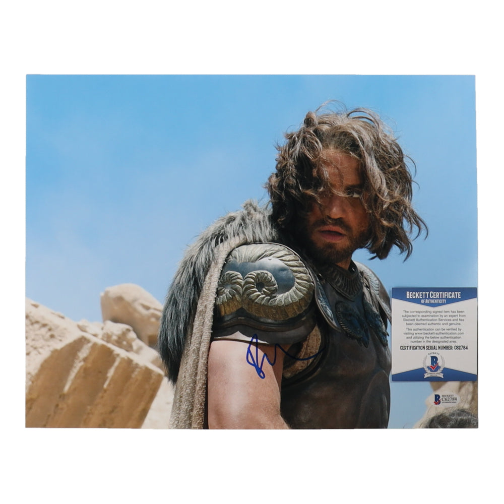 Édgar Ramirez Signed "Wrath of the TItans" 11x14 Photo (Beckett)