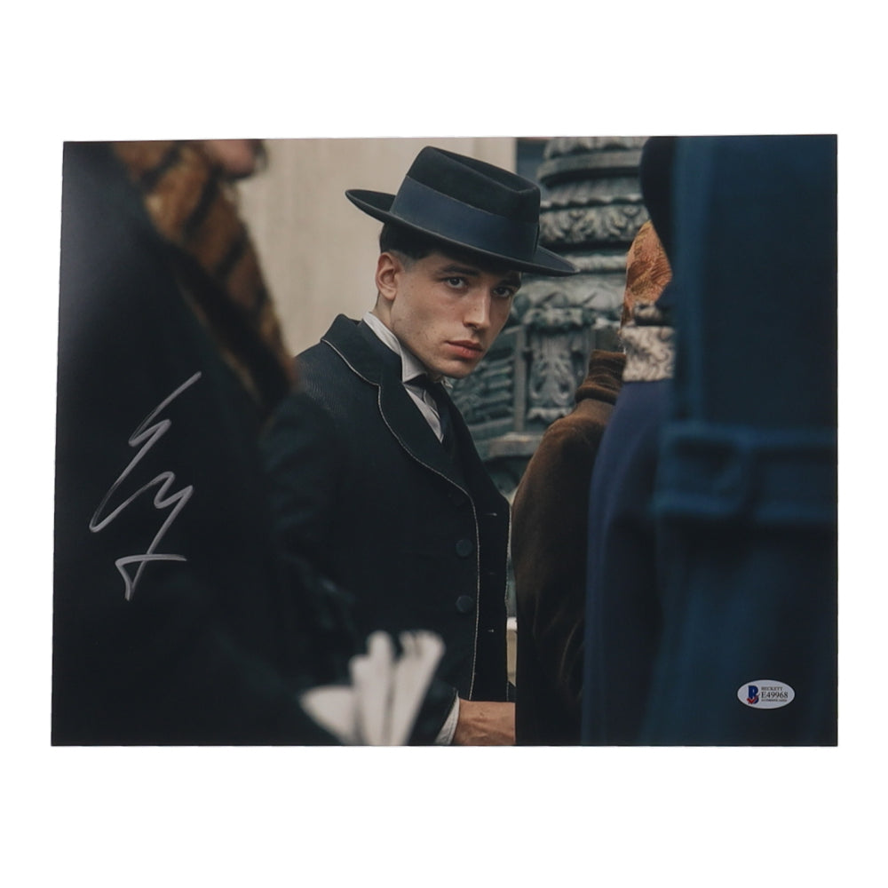 Ezra Miller Signed (Beckett) "Fantastic Beasts and Where to Find Them" 11x14 Photo