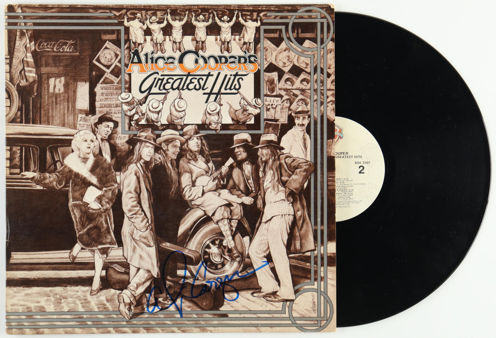 Alice Cooper Signed (Beckett) "Alice Cooper's Greatest Hits" Vinyl Record Album -  Beckett Witnessed