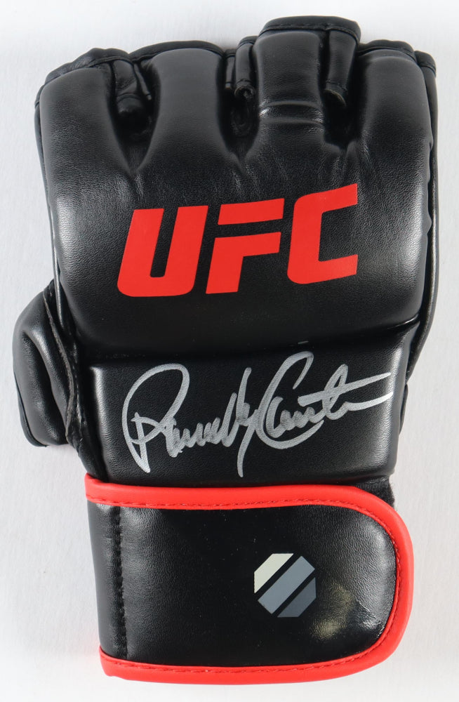 Randy Couture Signed UFC Glove (Beckett) - Beckett Witnessed