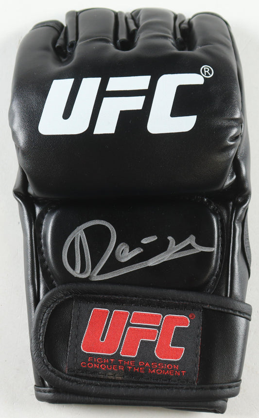 Alexandre Pantoja Signed UFC Glove (Beckett)