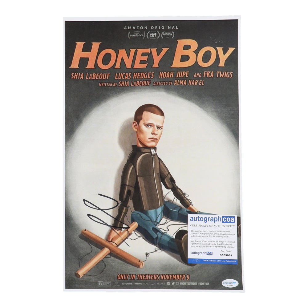 Lucas Hedges Signed "Honey Boy" 11x17 Photo (ACOA) - Otis Lort