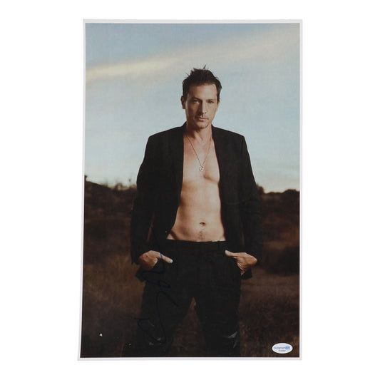 Simon Rex Signed 11x17 Photo (AutographCOA)