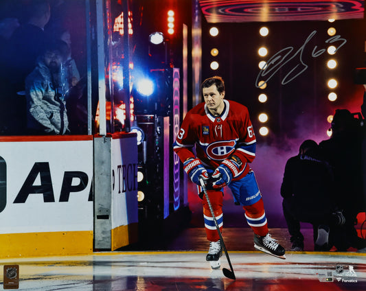 Evgenii Dadonov Signed 16x20 Photo (Fanatics) Montreal Canadiens