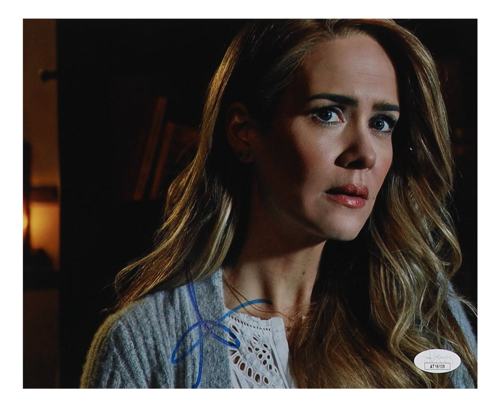 Sarah Paulson Signed (JSA) "American Horror Story: Roanoke" 8x10 Photo - Audrey Tindall / Lana Winters