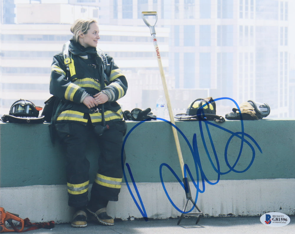 Danielle Savre Signed "Station 19" 8x10 Photo (Beckett) - Maya DeLuca-Bishop