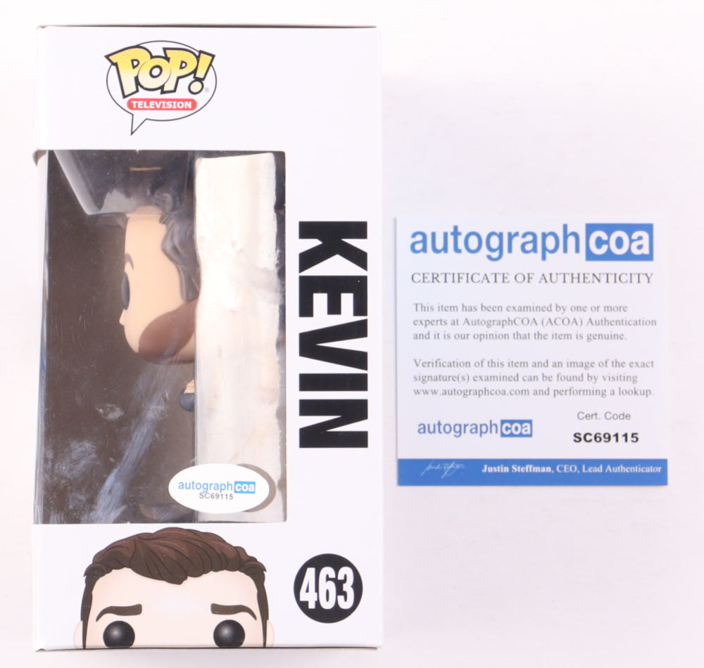 Justin Theroux Signed (ACOA) "The Leftovers" #463 Kevin Funko Pop! Vinyl Figure