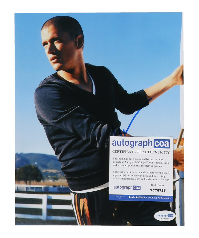 Wentworth Miller Signed "Prison Break" 8x10 Photo (ACOA) - Michael Scofield