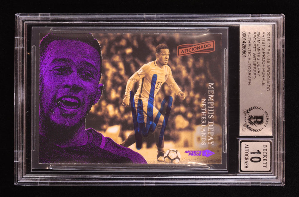 Memphis Depay Signed 2016-17 Panini Aficionado Artist's Proof Purple #98 RC #59/99 (BGS | Autograph Grade 10)| Beckett Witnessed - Rookie Card