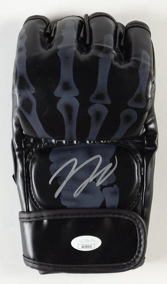 Nick Diaz Signed MMA Glove (JSA) UFC Welterweight Division