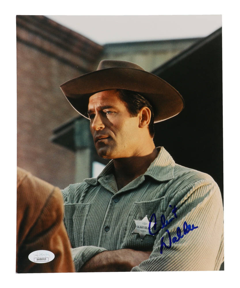 Clint Walker Signed "Cheyenne" 8x10 Photo (JSA) - Cheyenne Bodie