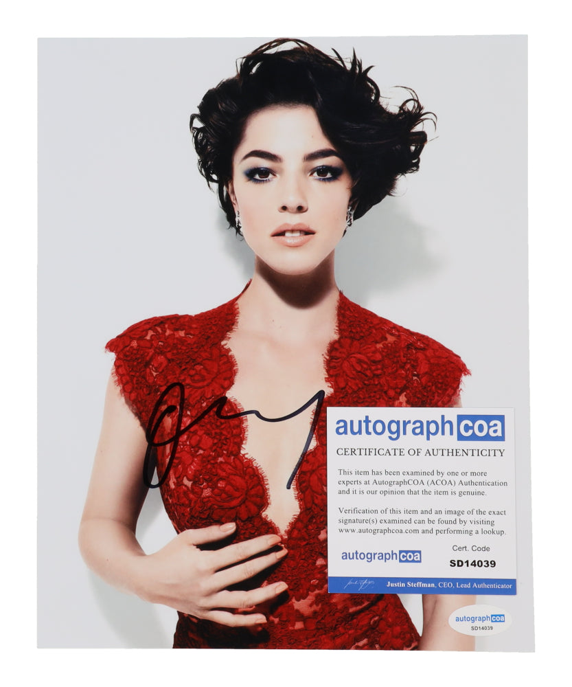 Olivia Thirlby Signed 8x10 Photo (AutographCOA)