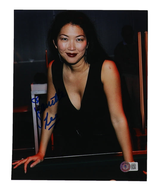 Jeanette Lee Signed 8x10 Photo (Beckett) - The Black Widow