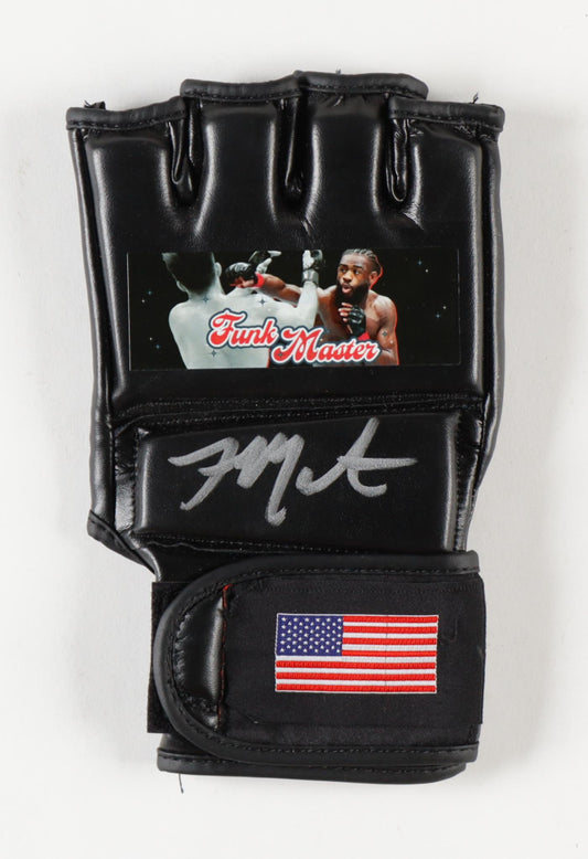 Aljamain Sterling Signed Custom MMA Glove (Beckett)