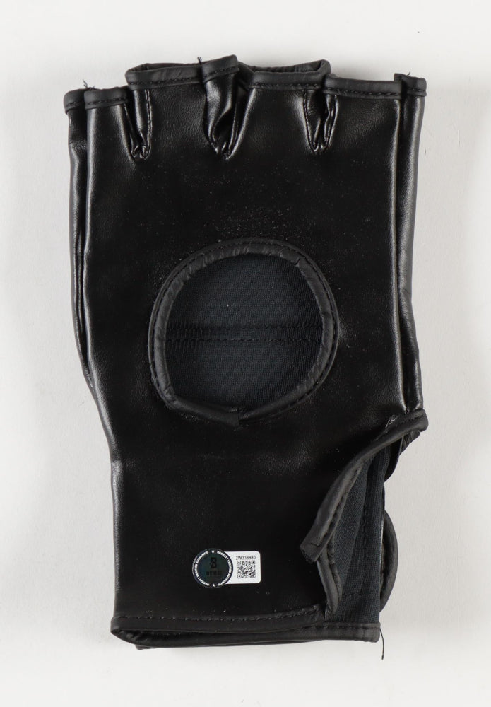 Aljamain Sterling Signed Custom MMA Glove (Beckett)