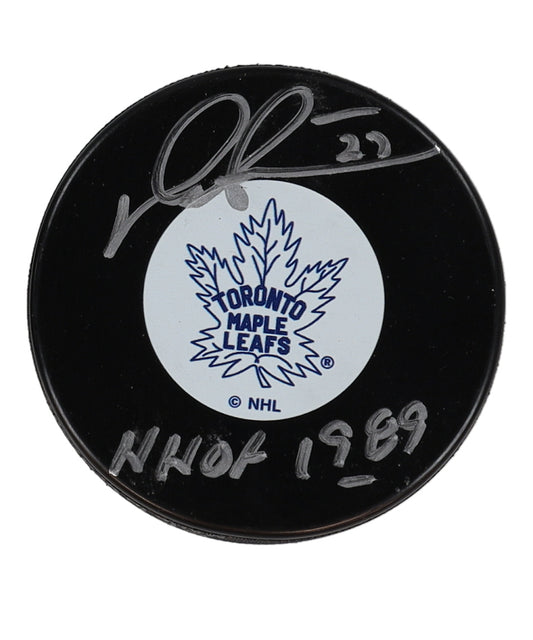 Darryl Sittler Signed (Beckett) Maple Leafs Logo Hockey Puck Inscribed "HHOF 1989"