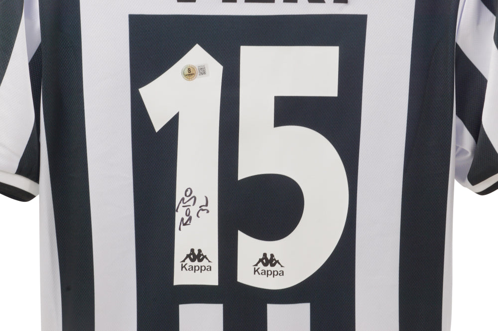 Christian Vieri Signed Juventus Jersey (Beckett)