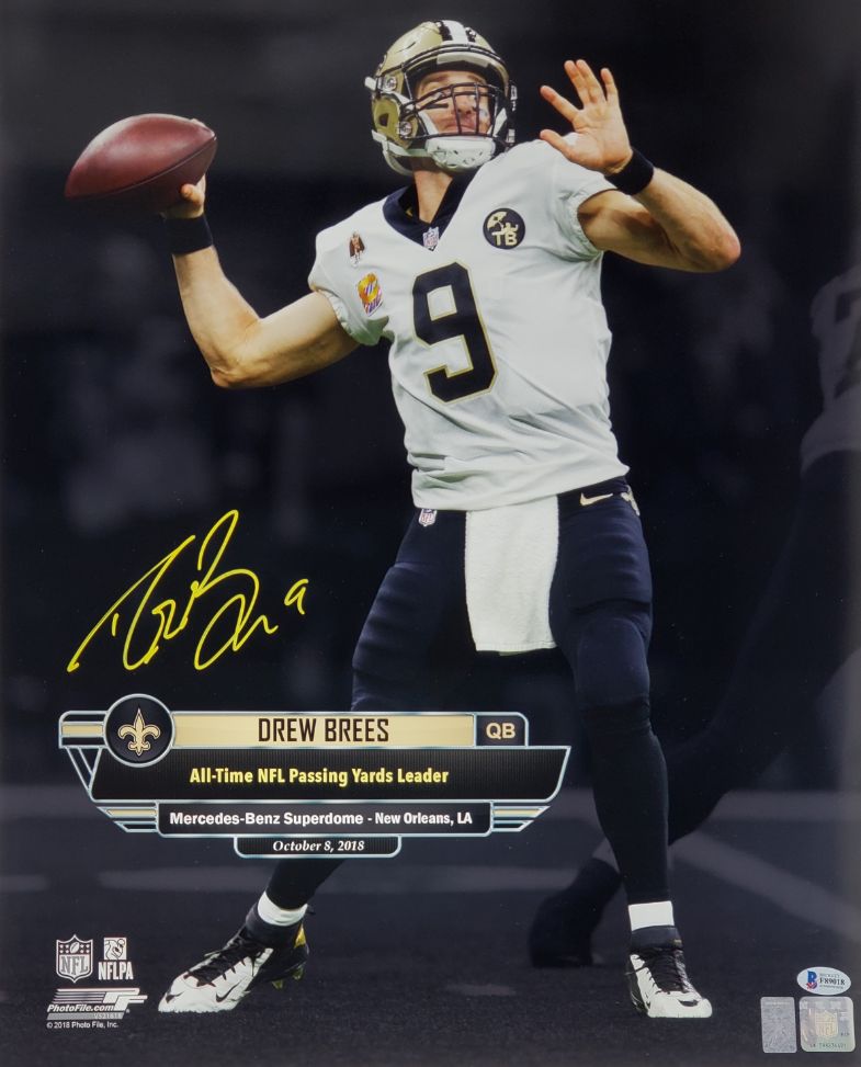 Drew Brees Signed (Beckett COA) New Orleans Saints 16x20 Photo