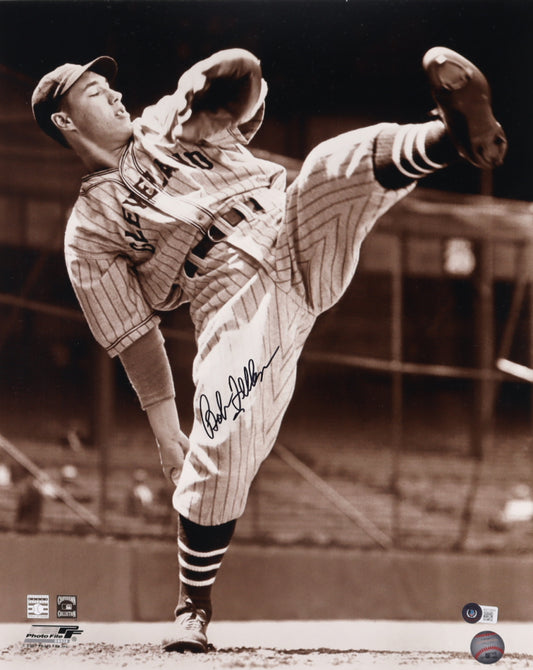 Bob Feller Signed Indians 16x20 Photo (Beckett)