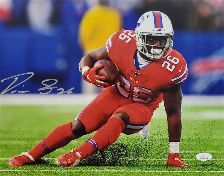 Devin Singletary Signed Buffalo Bills 11x14 Photo (JSA Witness COA)