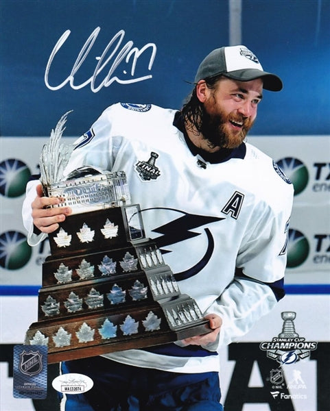 Victor Hedman Signed (JSA Witness COA) 8 x 10 Photo - Tampa Bay Lightning 2020 Stanley Cup Final