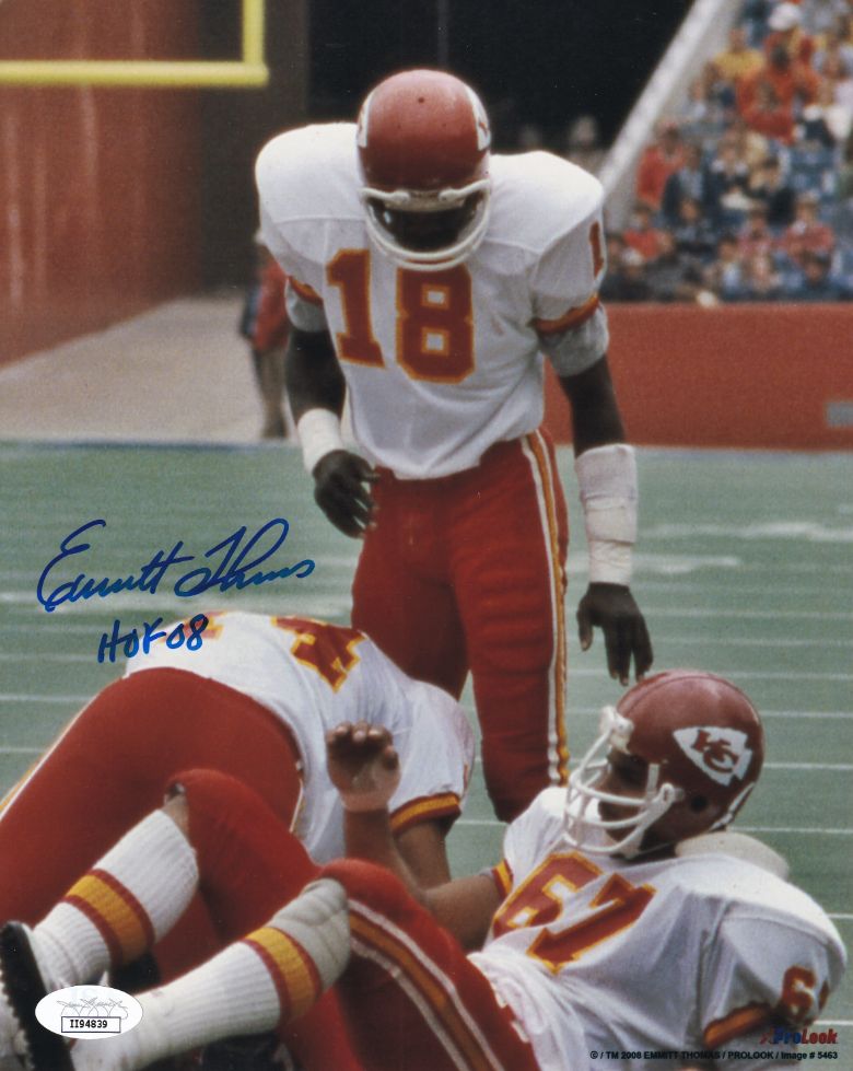 Emmitt Thomas "HOF 08" Signed Kansas City Chiefs 8x10 Photo (JSA COA)