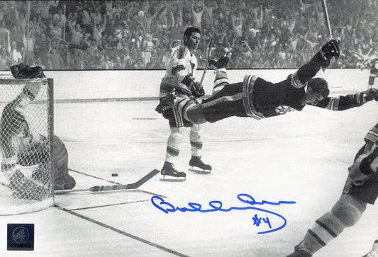 Bobby Orr Signed Bruins "The Flying Goal" 7x11 Photo - Official Bobby Orr Hologram & COA