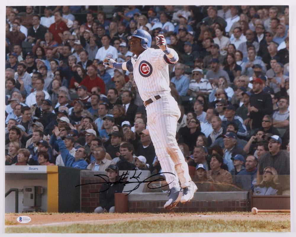 Sammy Sosa Signed Cubs 16x20 Photo (Beckett COA)