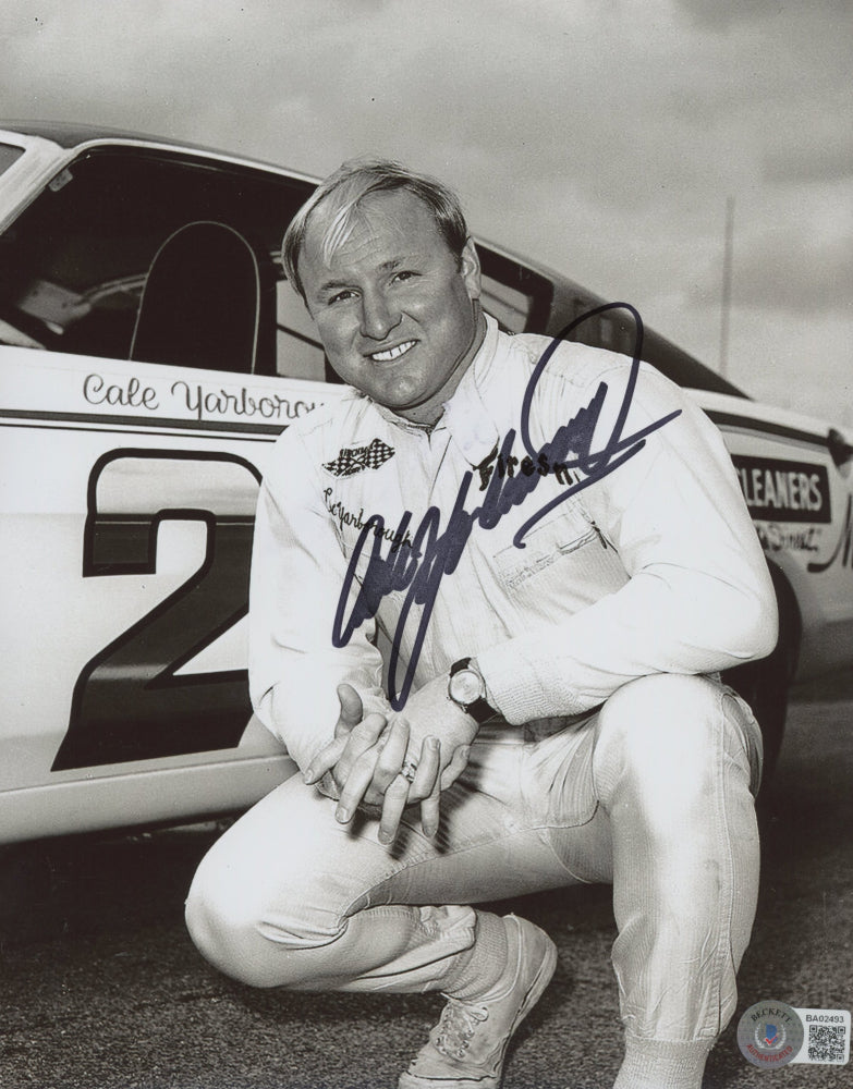 Cale Yarborough Signed NASCAR 8x10 Photo (Beckett COA)