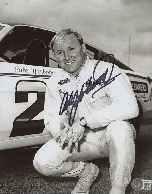 Cale Yarborough Signed NASCAR 8x10 Photo (Beckett COA)