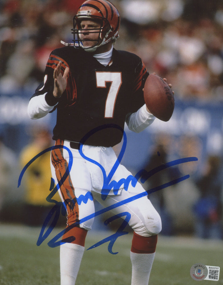 Boomer Esiason Signed Begals 8x10 Photo (Beckett COA)