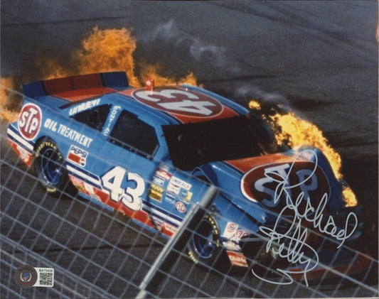 Richard Petty Signed 8x10 Photo (Beckett COA)
