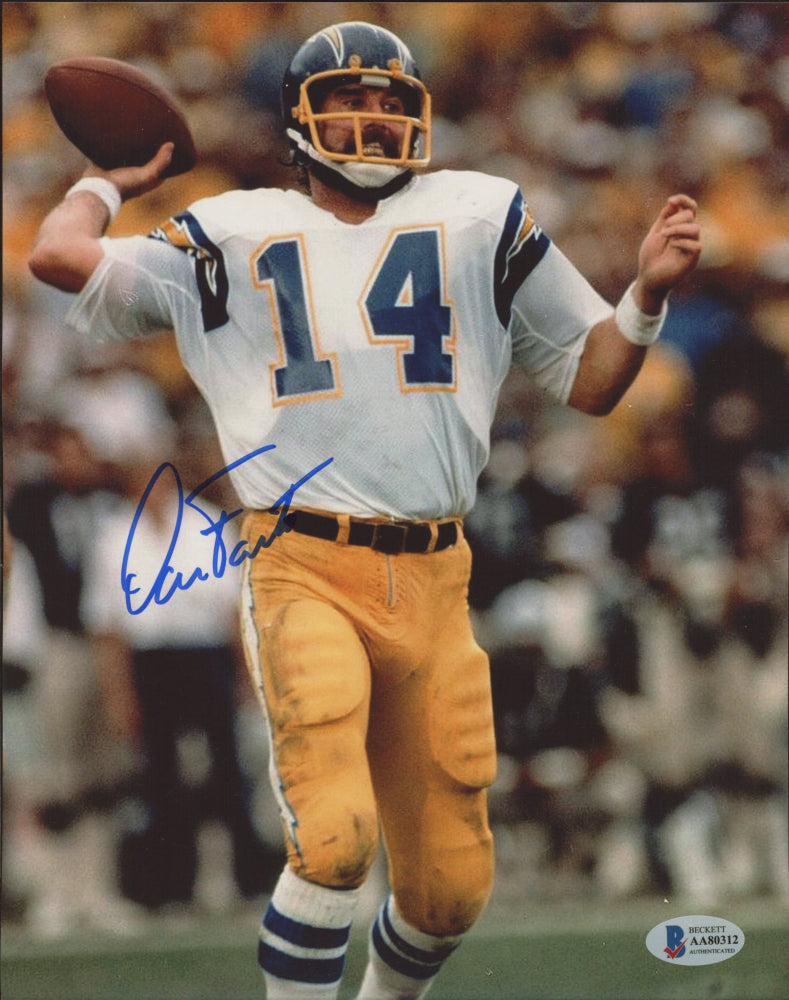 Dan Fouts Signed Chargers 8x10 Photo (Beckett COA)